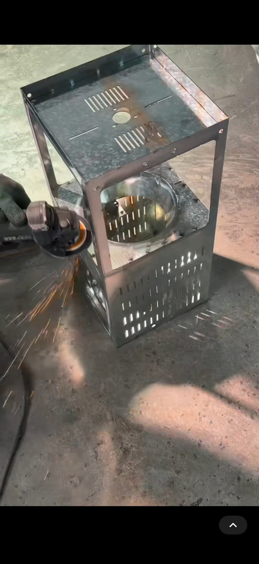 Angle grinding detail